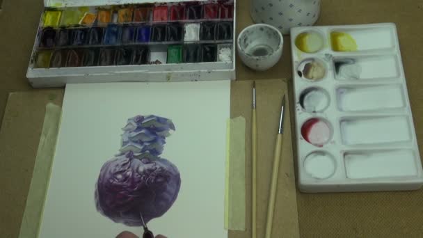 Painting a study of violet cabbage - Footage, Video