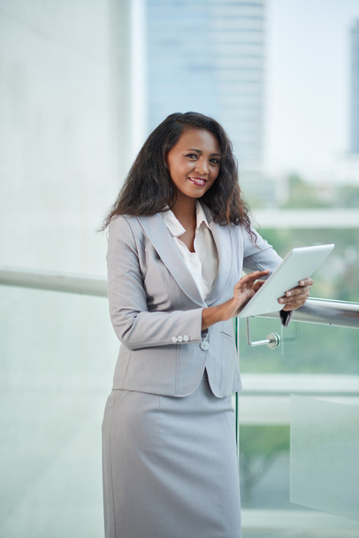 Business lady with digital tablet - Foto, Imagem