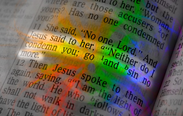 Tekst van de Bijbel - noch jij ik veroordelen - Foto, afbeelding