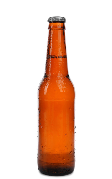 Brown beer bottle, isolated on white - Foto, afbeelding