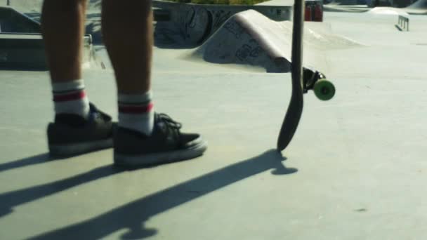 Young male extreme skateboarding in the park  - Materiaali, video