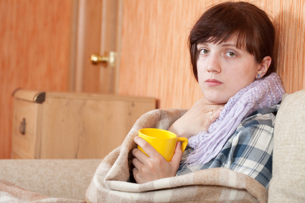 Illness woman drinking hot tea - Foto, Imagem