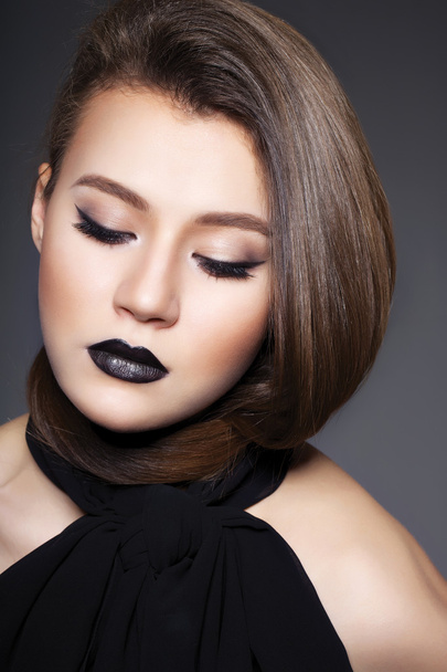 woman  with black lips and perfect hair - Zdjęcie, obraz