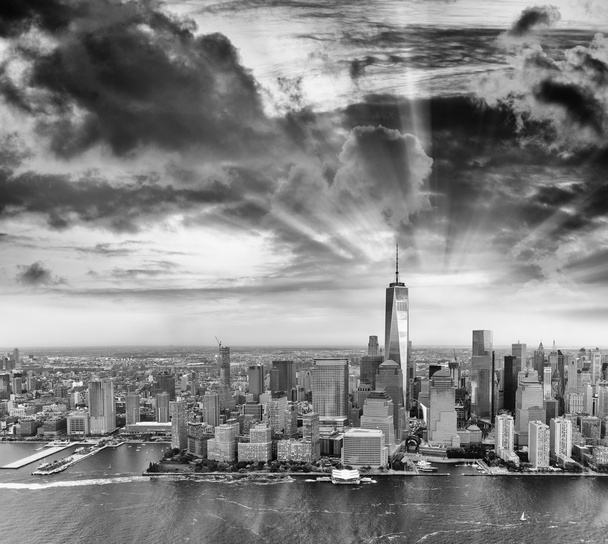 ニューヨーク市のスカイライン - 写真・画像