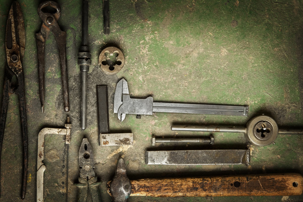 Grungy vanhat työkalut
 - Valokuva, kuva