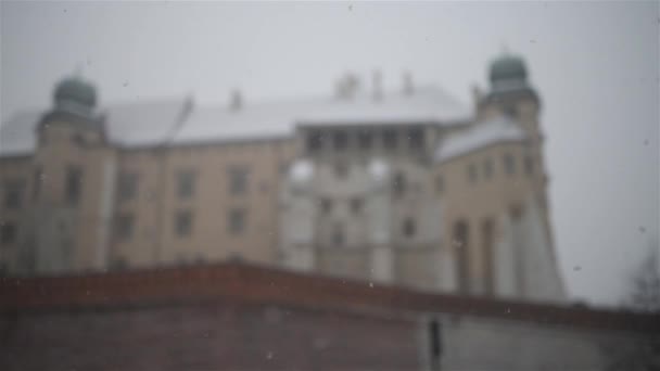 Winterschnee auf dem Wawel in Krakau, Polen - Filmmaterial, Video