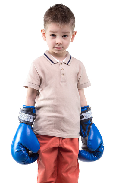 malý chlapec s Boxerské rukavice - Fotografie, Obrázek