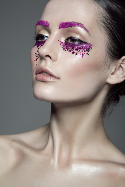 Mladý módní model žena s krásným make-upu  - Fotografie, Obrázek