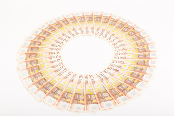 τραπεζογραμμάτια ευρώ διατεταγμένα σε δακτύλιο - Φωτογραφία, εικόνα