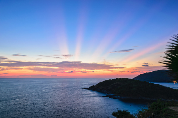 Puesta de sol sobre el mar de Andamán - Foto, Imagen