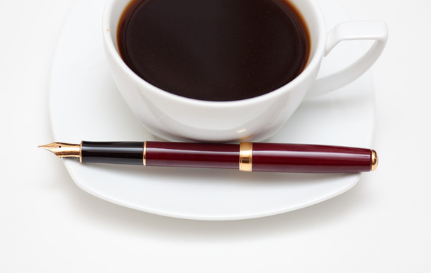 Fountain pen and coffee - Zdjęcie, obraz