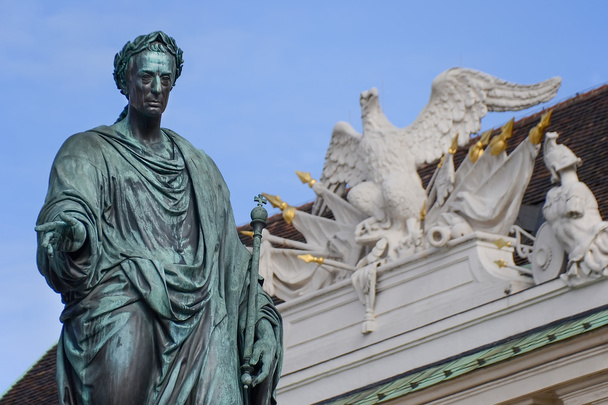 皇帝 Francis Ii - ウィーンのホーフブルク宮殿の像 - 写真・画像