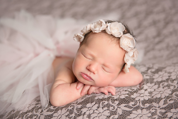 Adorable beautiful newborn baby girl - Photo, Image