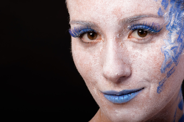 Maquilhagem artística. Retrato de mulher bonita com maquiagem, close-up
 - Foto, Imagem