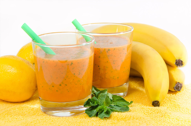 Fruit and vegetable smoothie in glasses - Foto, immagini