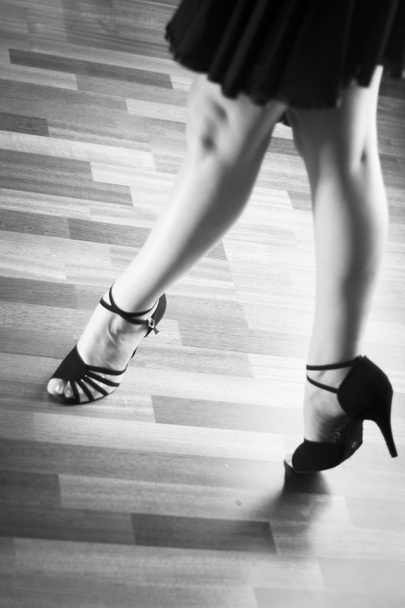 Ballerina latina di ballo da sala
 - Foto, immagini