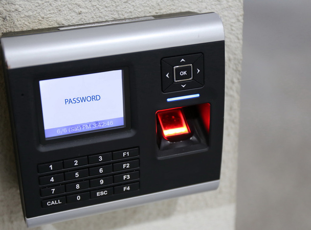escáner de dedos para contraseña de acceso, seguridad de la puerta
 - Foto, Imagen