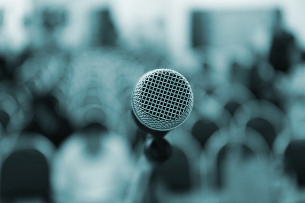 Крупним планом мікрофон на сцені, мікрофон в конференц-залі
 - Фото, зображення