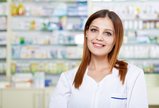 Closeup of a woman pharmacist  - Фото, изображение