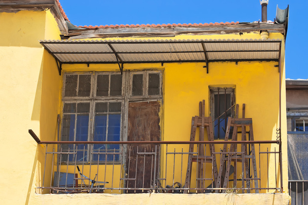 Balcon jaune
 - Photo, image