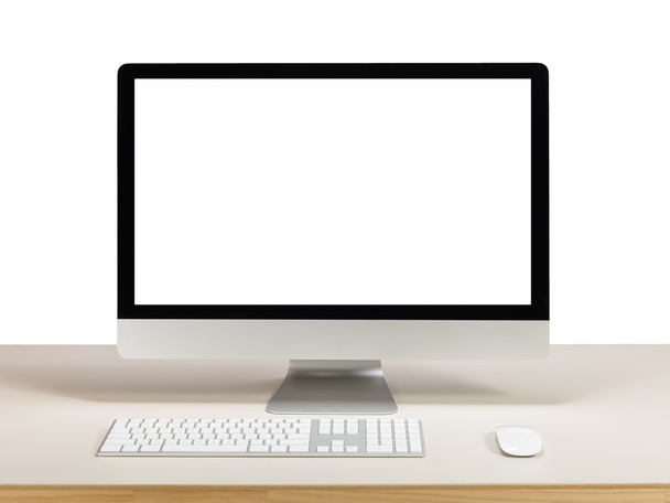 desktop computer with white screen  - Foto, Bild