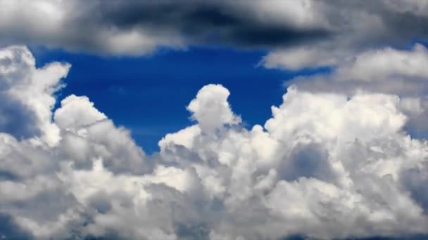Wolken op blauwe hemel Time-lapse - Video