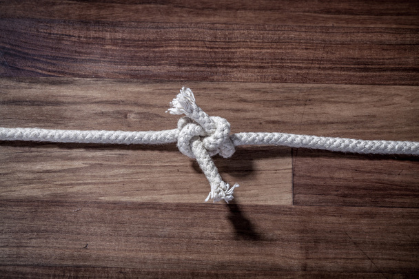 Carrick Bend knot with a white rope - Zdjęcie, obraz