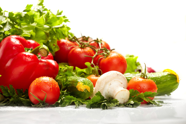 Légumes frais, fruits et autres denrées alimentaires
. - Photo, image