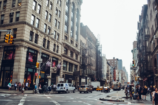 NEW YORK - CIRCA 2014: Street and architecture in downtown Manhattan in New York City, NY, USA circa summer 2014. - Φωτογραφία, εικόνα