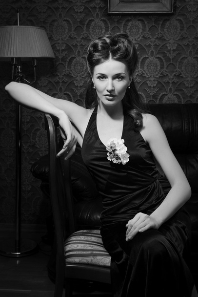 Actress in classic interior - Fotografie, Obrázek