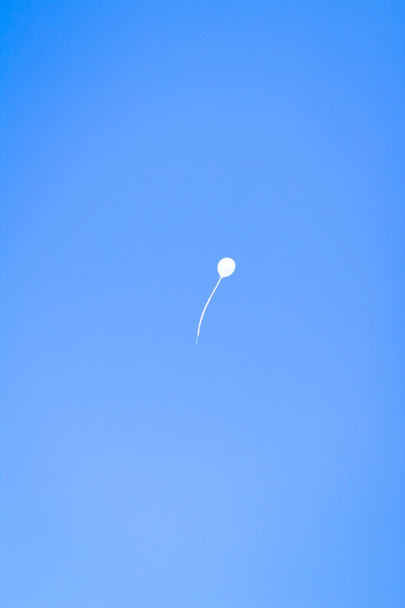 Ballon am Himmel  - Foto, Bild