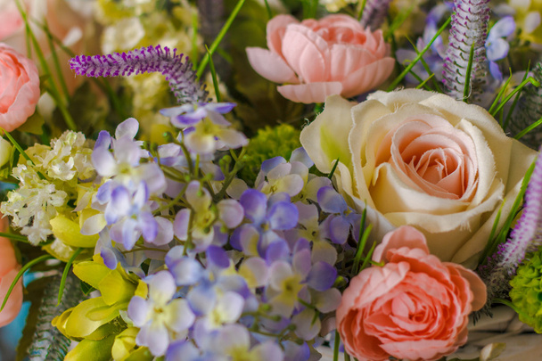 Big Coloured Bouquet Roses - Фото, изображение