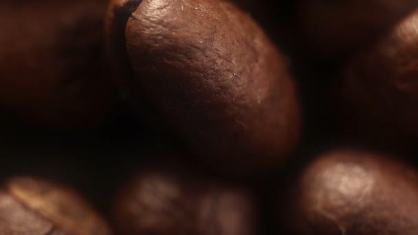 Dolly passando por grãos de café fundo
 - Filmagem, Vídeo