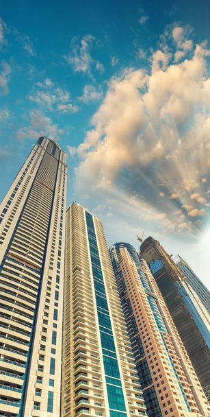 mrakodrapy z dubajského přístavu - Fotografie, Obrázek