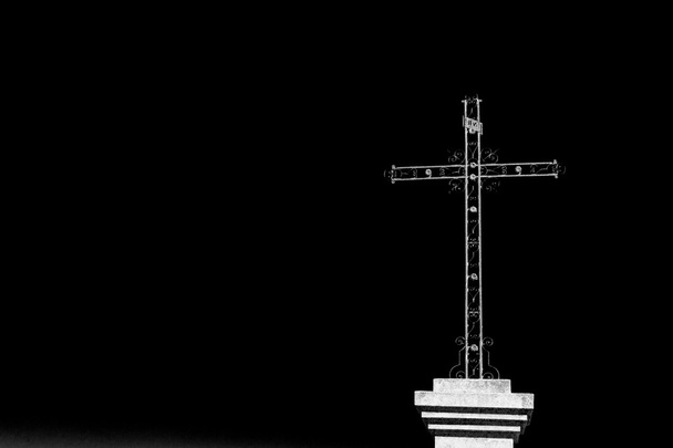  ιερός σταυρός καθολικό Περίληψη στην Ευρώπη Ιταλία και τον ουρανό - Φωτογραφία, εικόνα