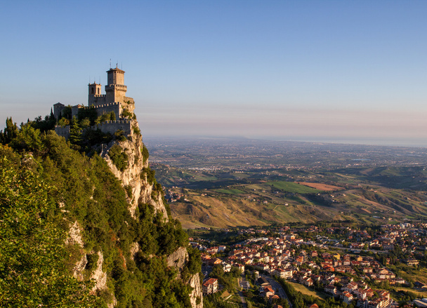  Nejstarší pevnost San Marino-Rocca della Guaita. Itálie. - Fotografie, Obrázek