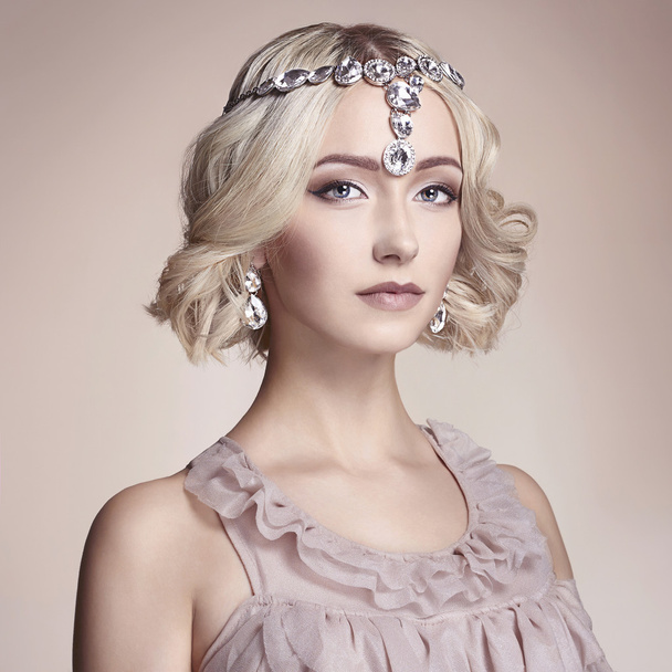 beautiful young woman with jewellery - 写真・画像
