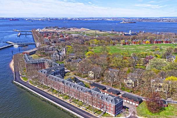 Governors Island in Upper New York Bay - Valokuva, kuva