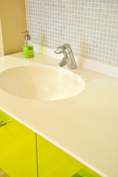 modern fürdőszoba mosogató - Fotó, kép