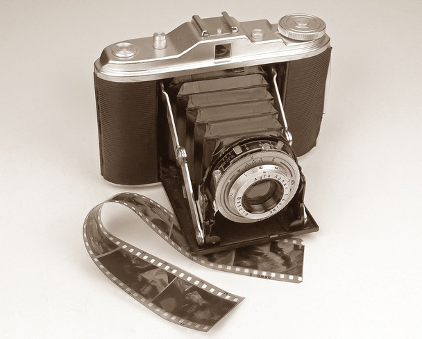 Vieille caméra nostalgique
 - Photo, image