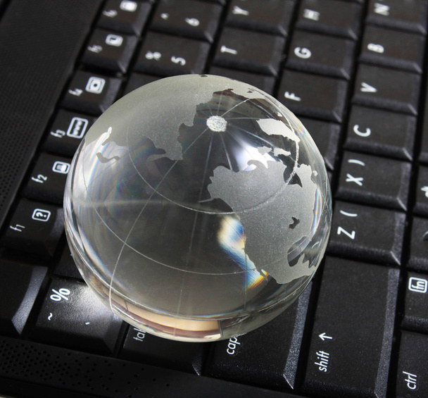 Globe sur clavier
 - Photo, image