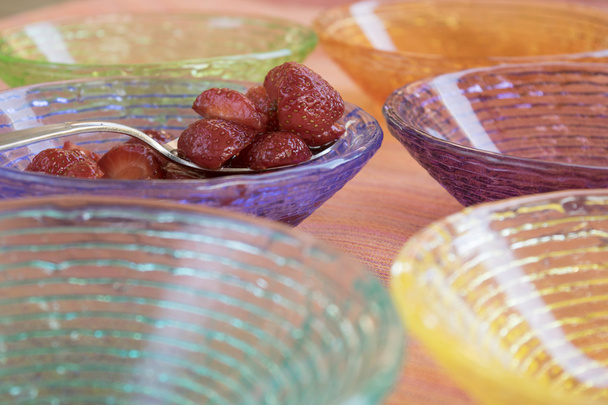  strawberries macedoine in colored bowls - Zdjęcie, obraz