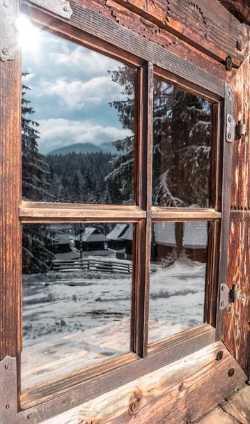 Reflection in window - Φωτογραφία, εικόνα