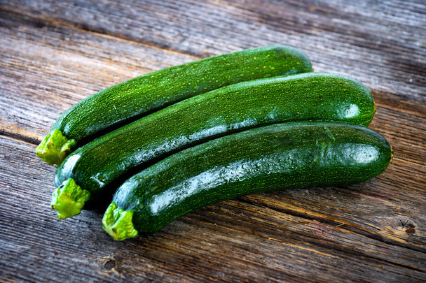 Fresh green zucchini - Φωτογραφία, εικόνα