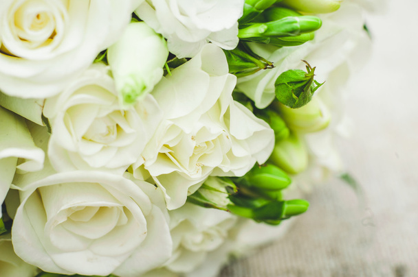 White roses  - Fotoğraf, Görsel