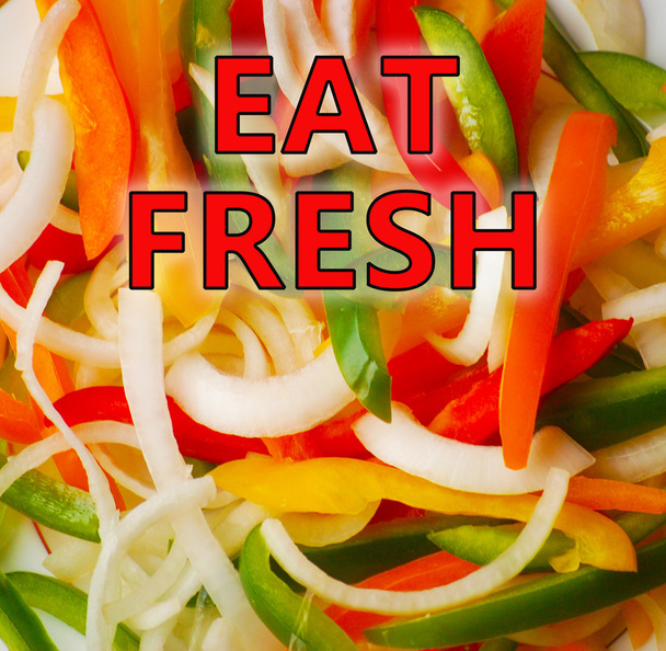 Frisch essen! rohe Paprika mit dem Spruch "Frisch essen" - Foto, Bild