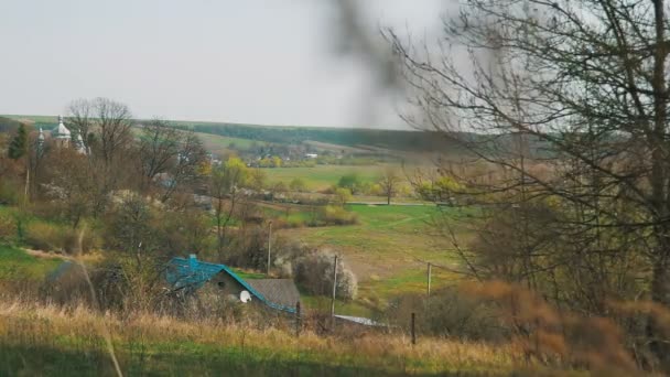 Panorama del paisaje. Vista del pueblo
 - Imágenes, Vídeo