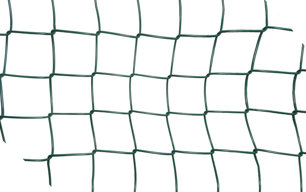 Μεταλλικό δίχτυ κοιλότητα μέσα σε λευκό φόντο - Φωτογραφία, εικόνα