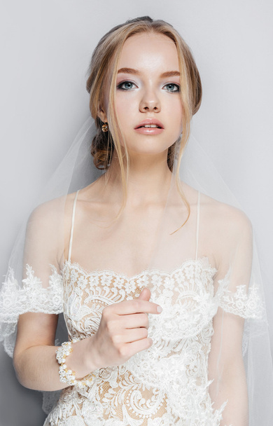 Portrait of Beautiful Young Fashion Sexy Bride Isolated . Jewelry and Luxury - Wedding Style - Fotoğraf, Görsel