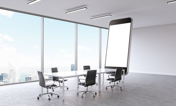 Modèle de smartphone énorme avec écran blanc dans la salle de réunion. Fenêtre panoramique, vue sur la ville. Concept de présentation. Maquette-toi. rendu 3D
 - Photo, image